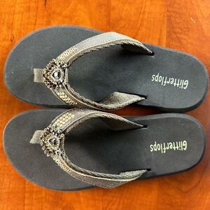 Glitter flops size 8 brown